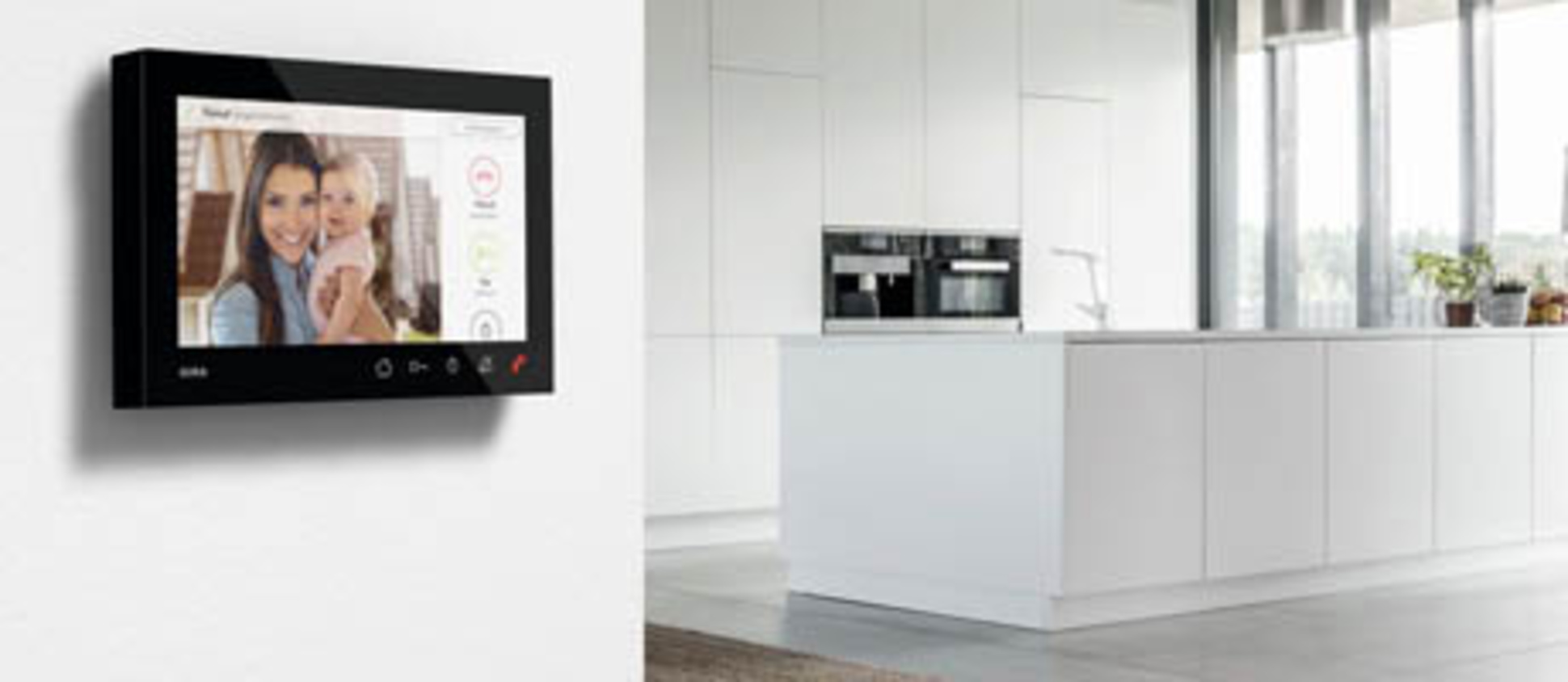 Gira Wohnungsstation bei Pink Solar GmbH in Regensburg